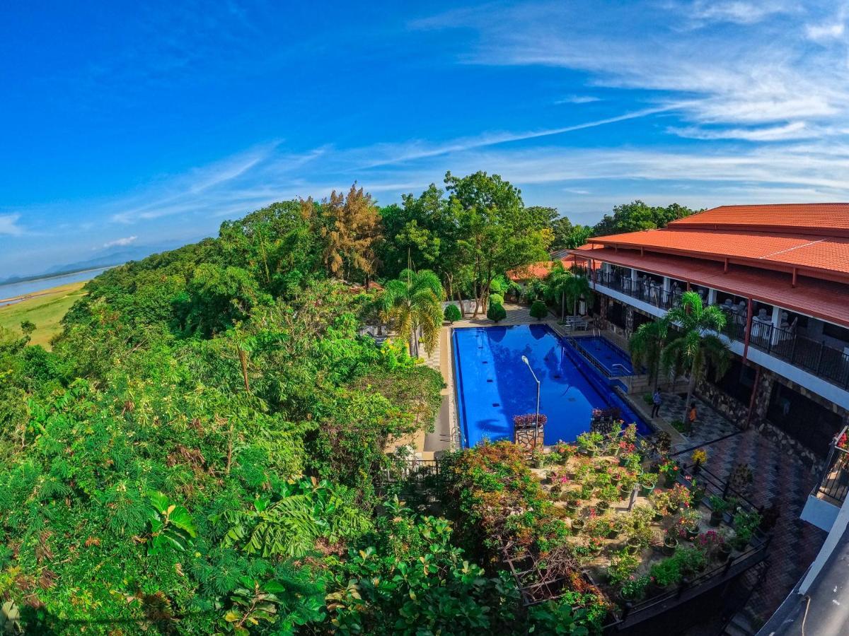 Centauria Wild Hotel Udawalawe Kültér fotó