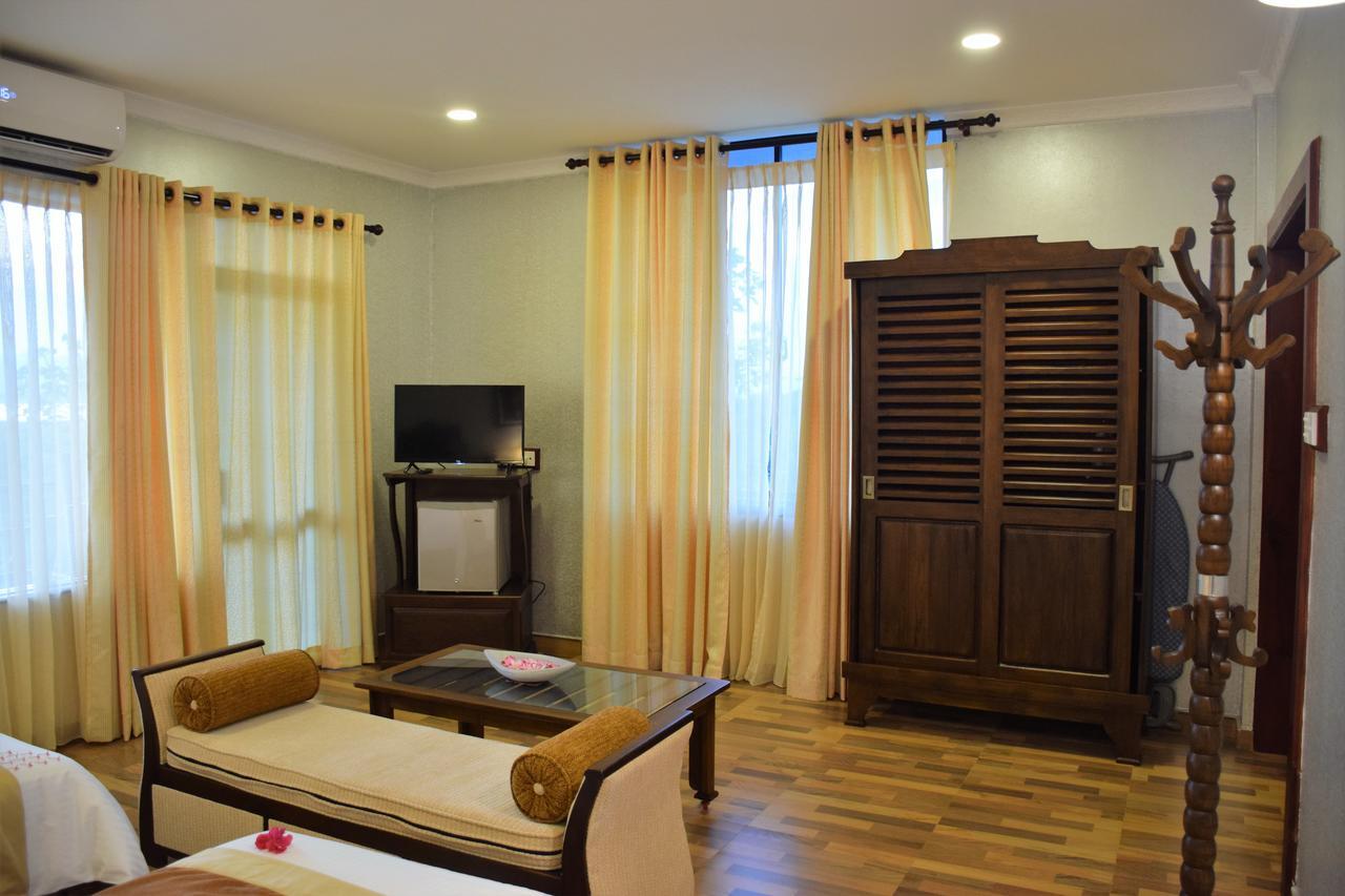 Centauria Wild Hotel Udawalawe Kültér fotó