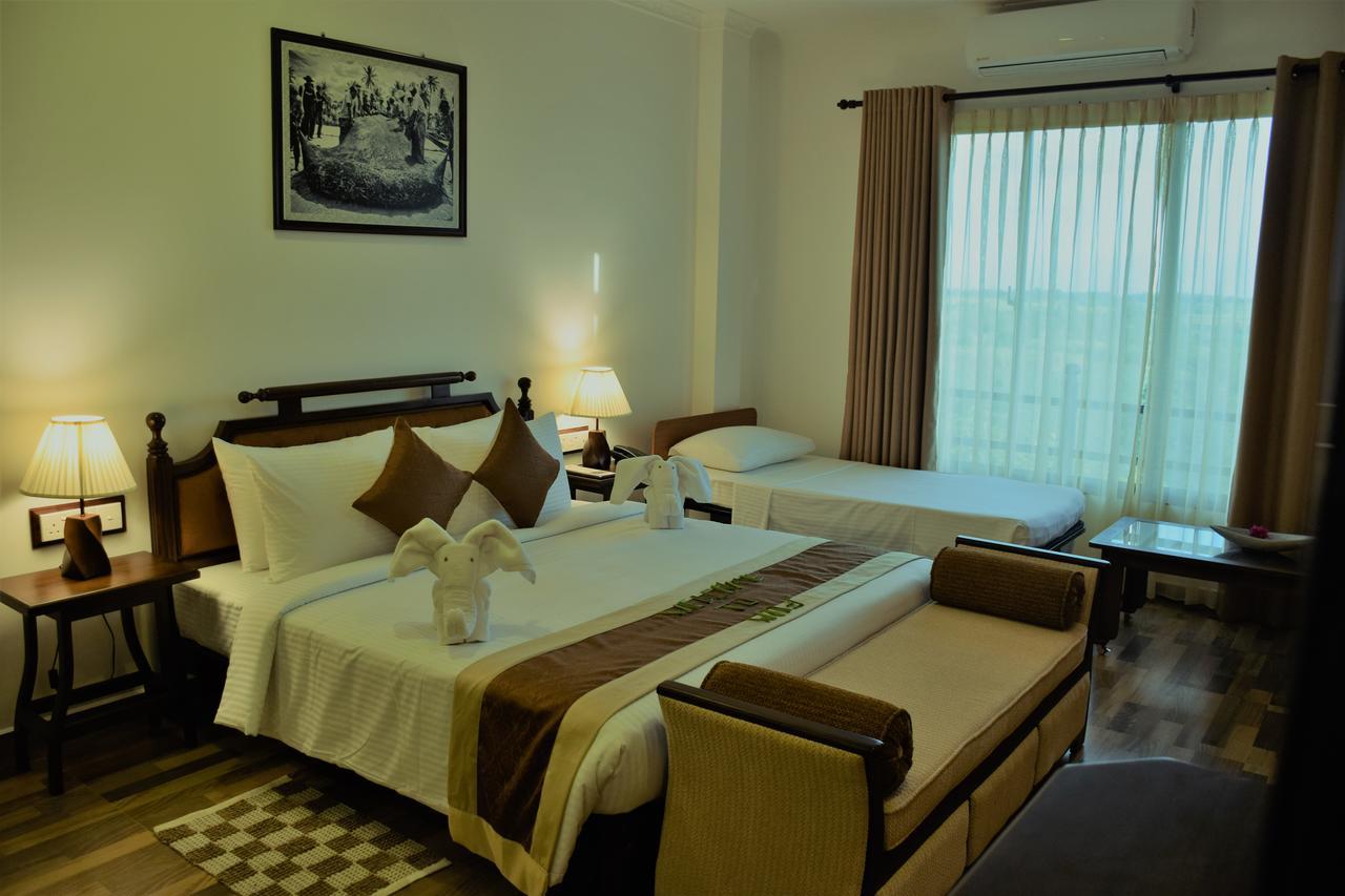 Centauria Wild Hotel Udawalawe Kültér fotó