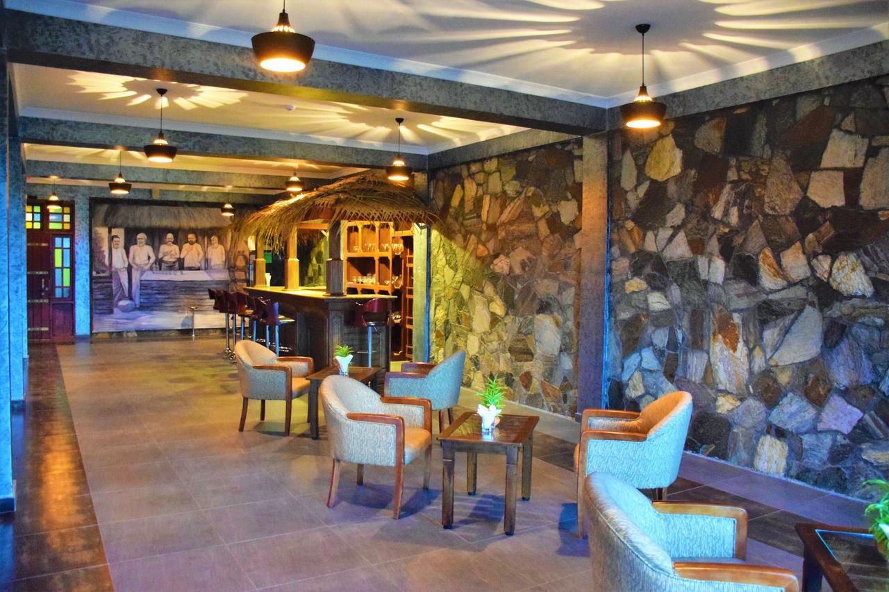 Centauria Wild Hotel Udawalawe Kültér fotó